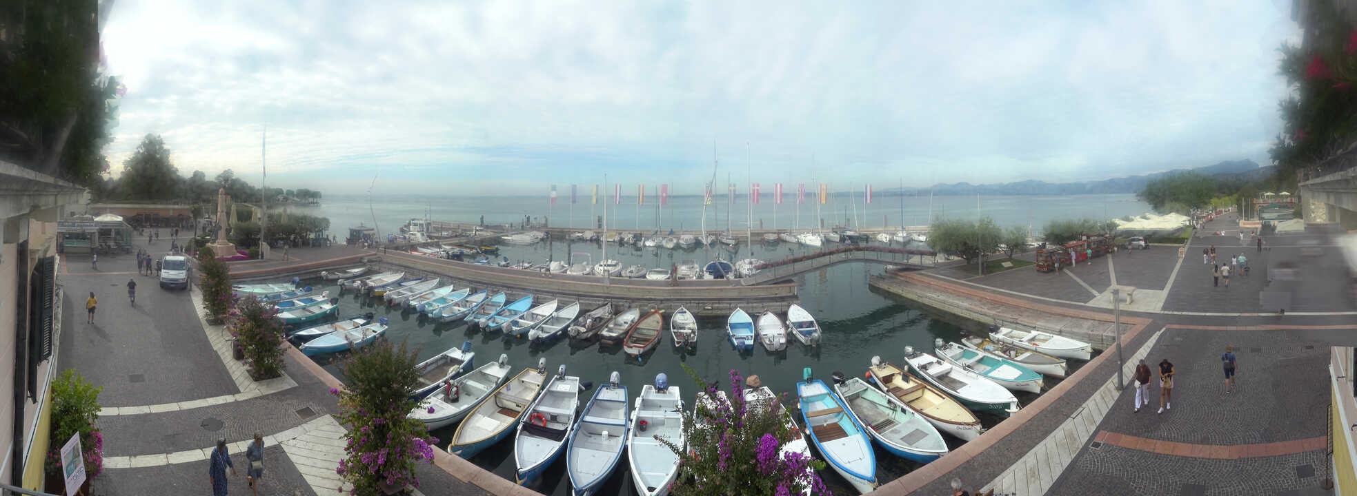 Archiv Foto Webcam Gardasee - Bardolino Hafen