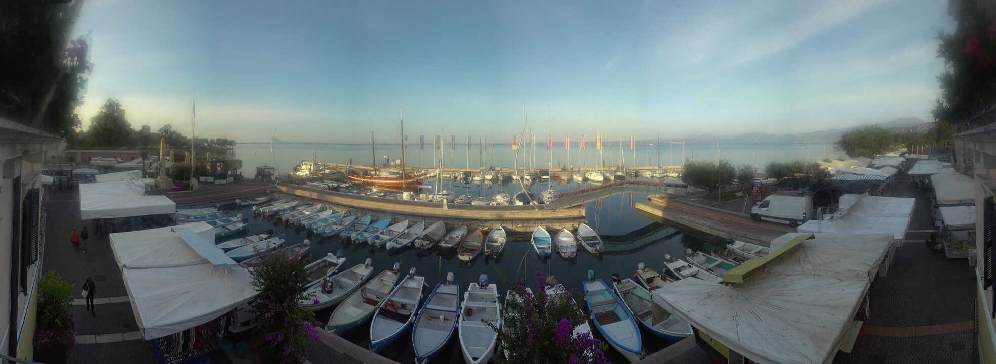 Archiv Foto Webcam Gardasee - Bardolino Hafen