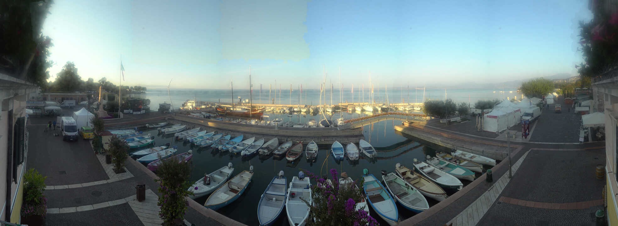 Archiv Foto Webcam Gardasee - Bardolino Hafen
