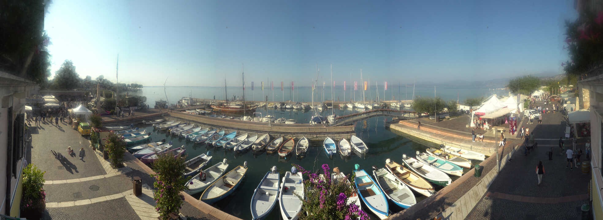 Archiv Foto Webcam Gardasee - Bardolino Hafen