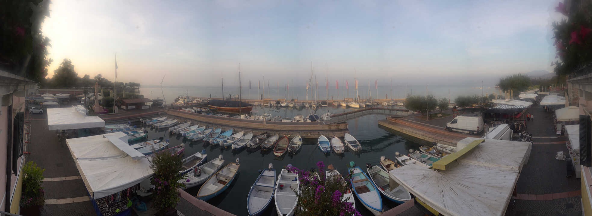 Archiv Foto Webcam Gardasee - Bardolino Hafen