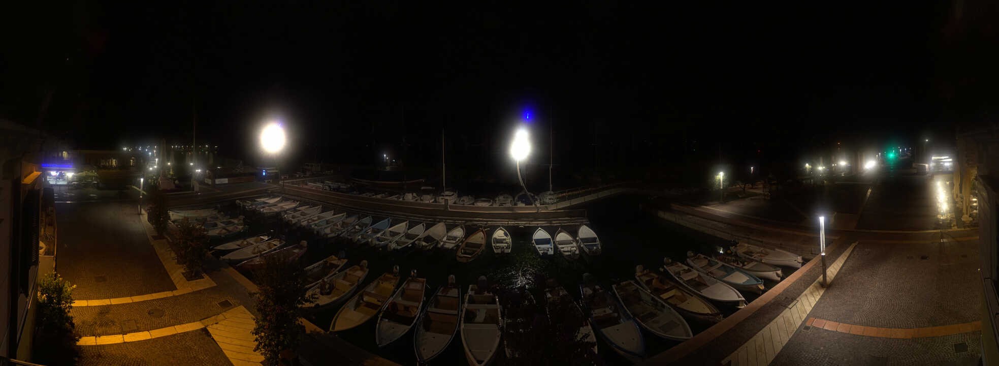 Archived image Webcam Lago di Garda - Harbour of Bardolino
