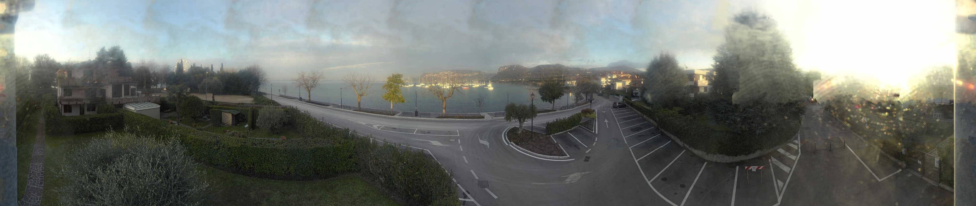 Archiv Foto Webcam Gardasee - Bardolino Punta Cornicello