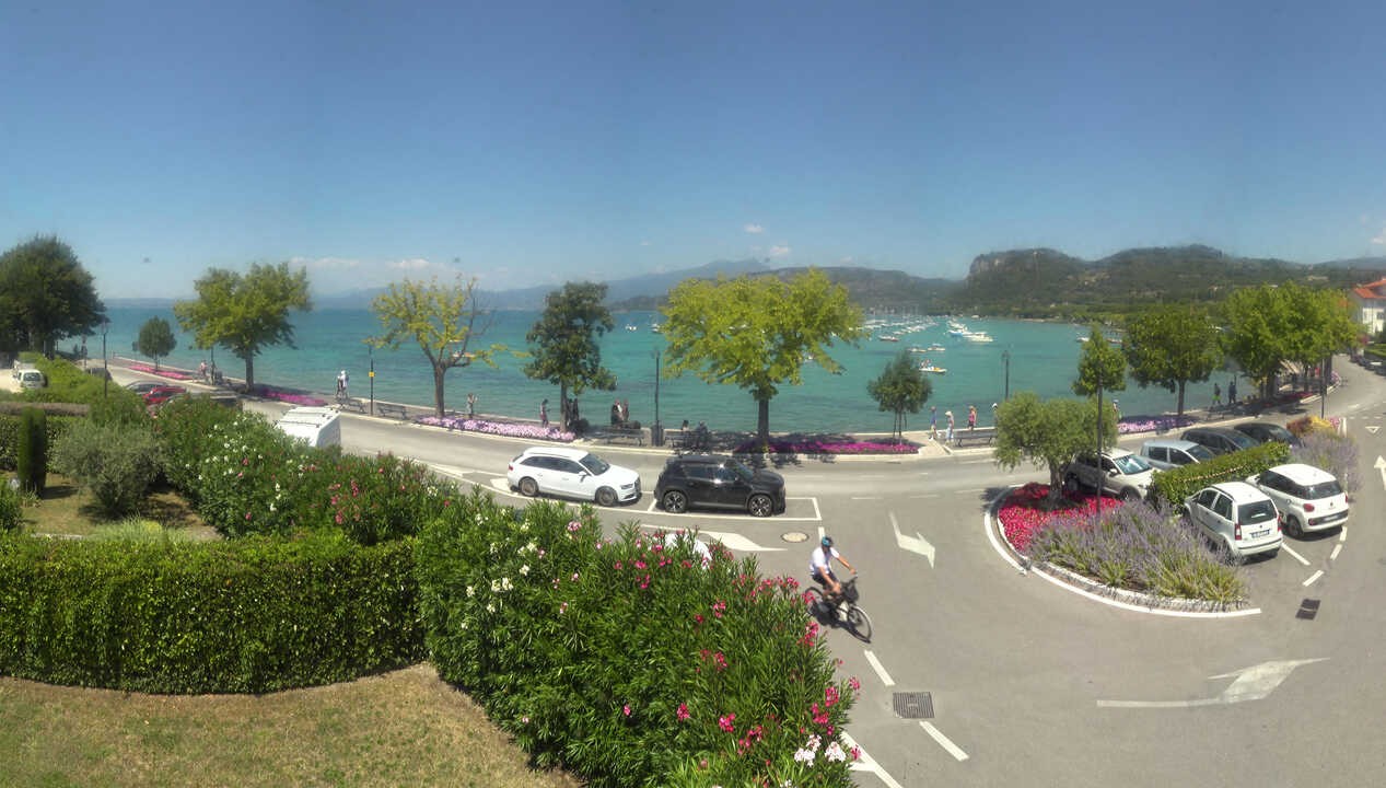 Archiv Foto Webcam Gardasee - Bardolino Punta Cornicello