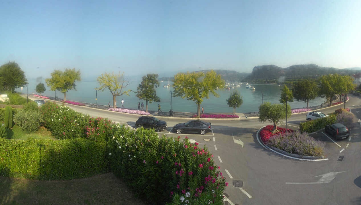 Archiv Foto Webcam Gardasee - Bardolino Punta Cornicello