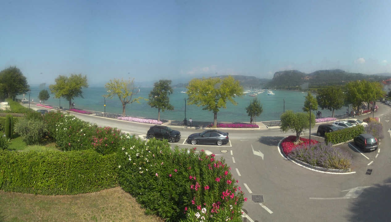 Archiv Foto Webcam Gardasee - Bardolino Punta Cornicello