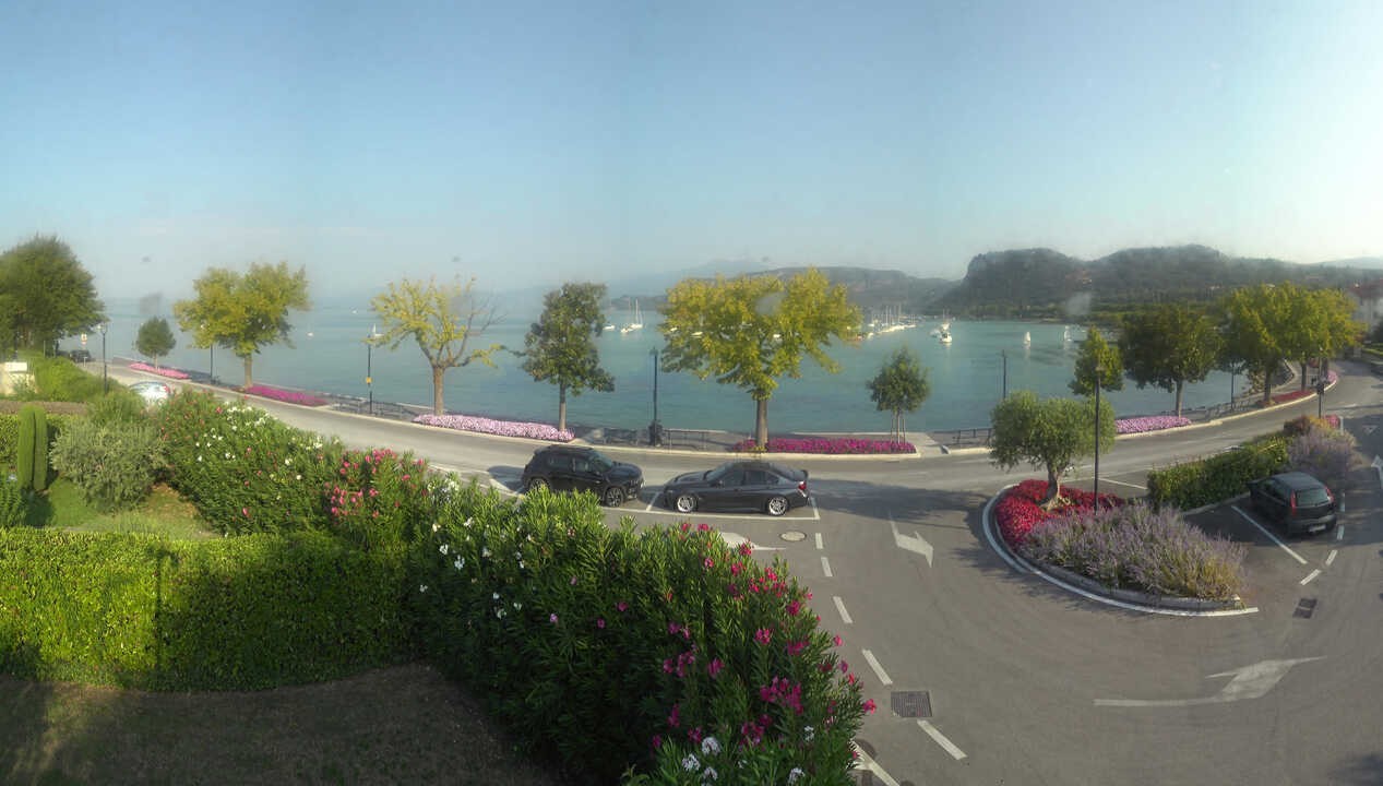 Archiv Foto Webcam Gardasee - Bardolino Punta Cornicello