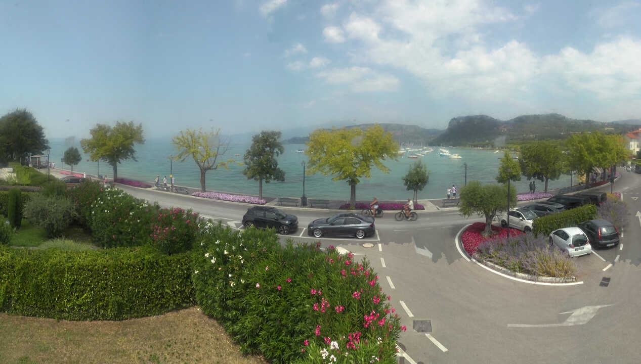 Archiv Foto Webcam Gardasee - Bardolino Punta Cornicello