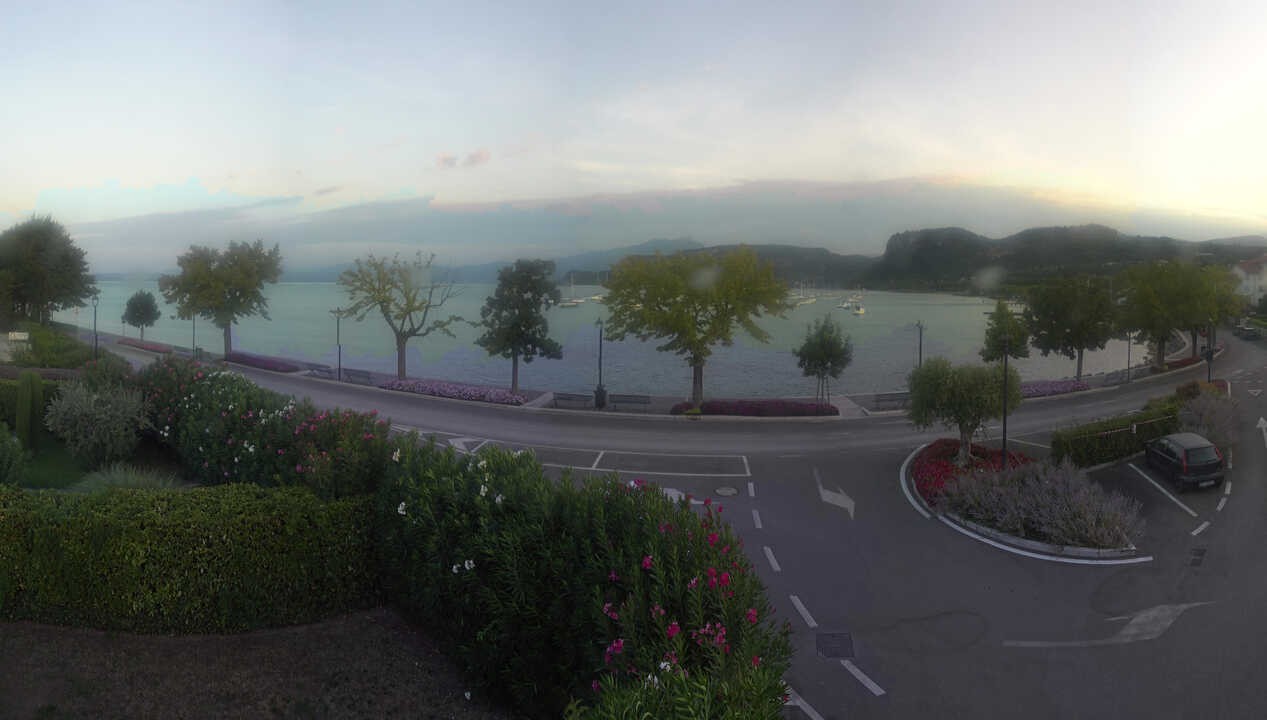 Archiv Foto Webcam Gardasee - Bardolino Punta Cornicello