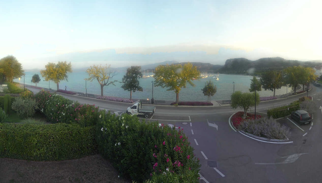 Archiv Foto Webcam Gardasee - Bardolino Punta Cornicello