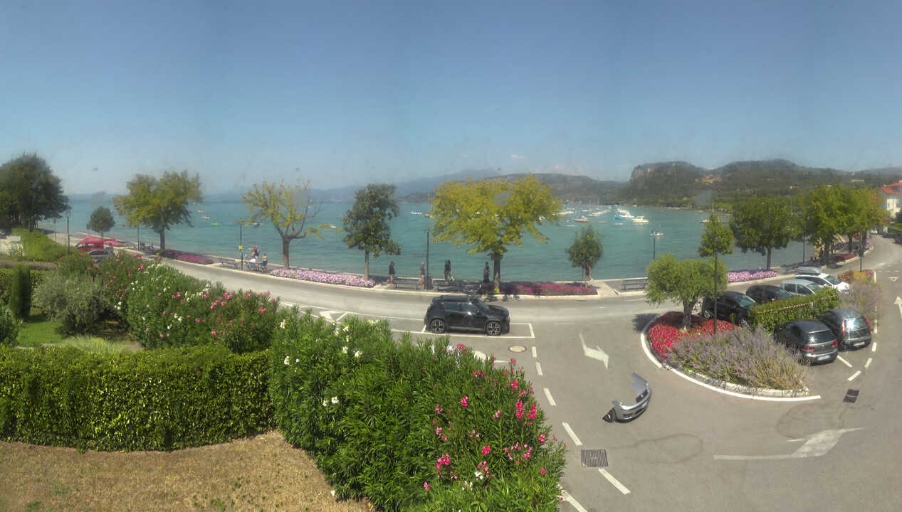 Archiv Foto Webcam Gardasee - Bardolino Punta Cornicello