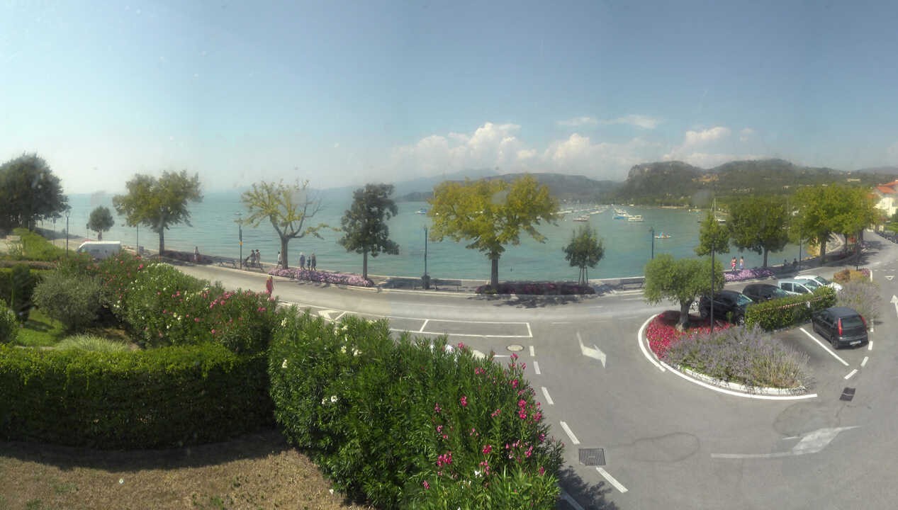 Archiv Foto Webcam Gardasee - Bardolino Punta Cornicello