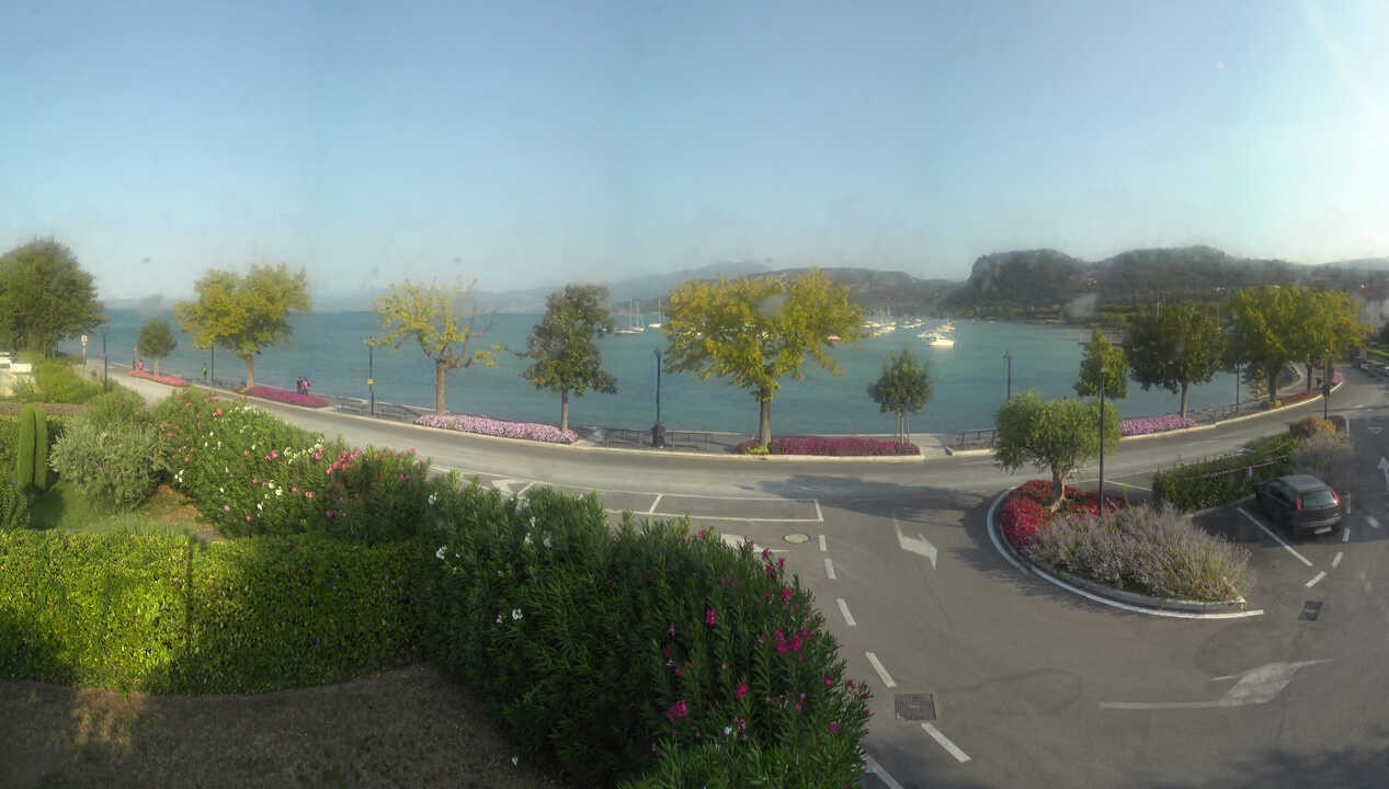 Archiv Foto Webcam Gardasee - Bardolino Punta Cornicello