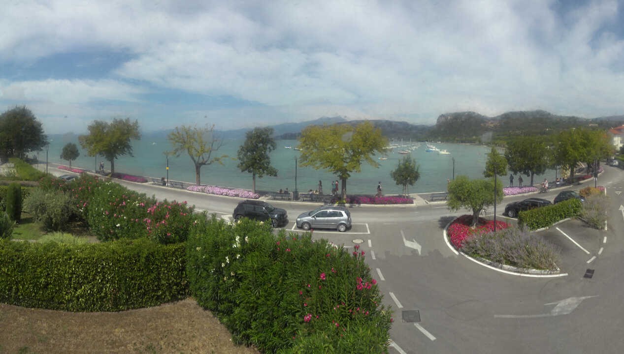 Archiv Foto Webcam Gardasee - Bardolino Punta Cornicello