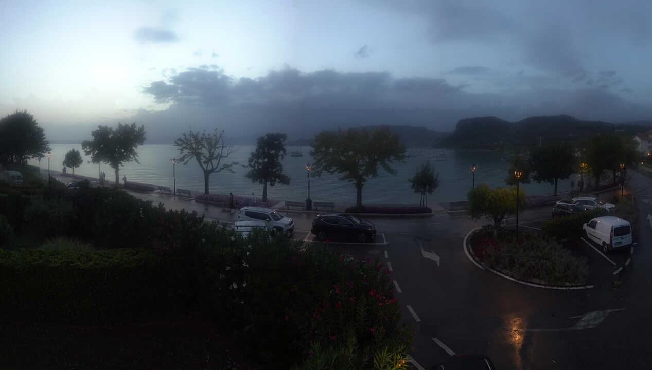 Archiv Foto Webcam Gardasee - Bardolino Punta Cornicello