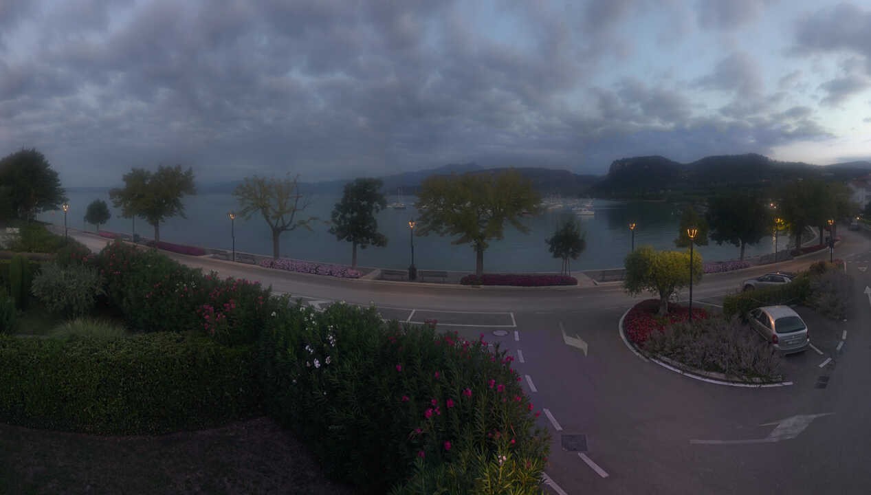 Archived image Webcam Lago di Garda - Bardolino Punta Cornicello