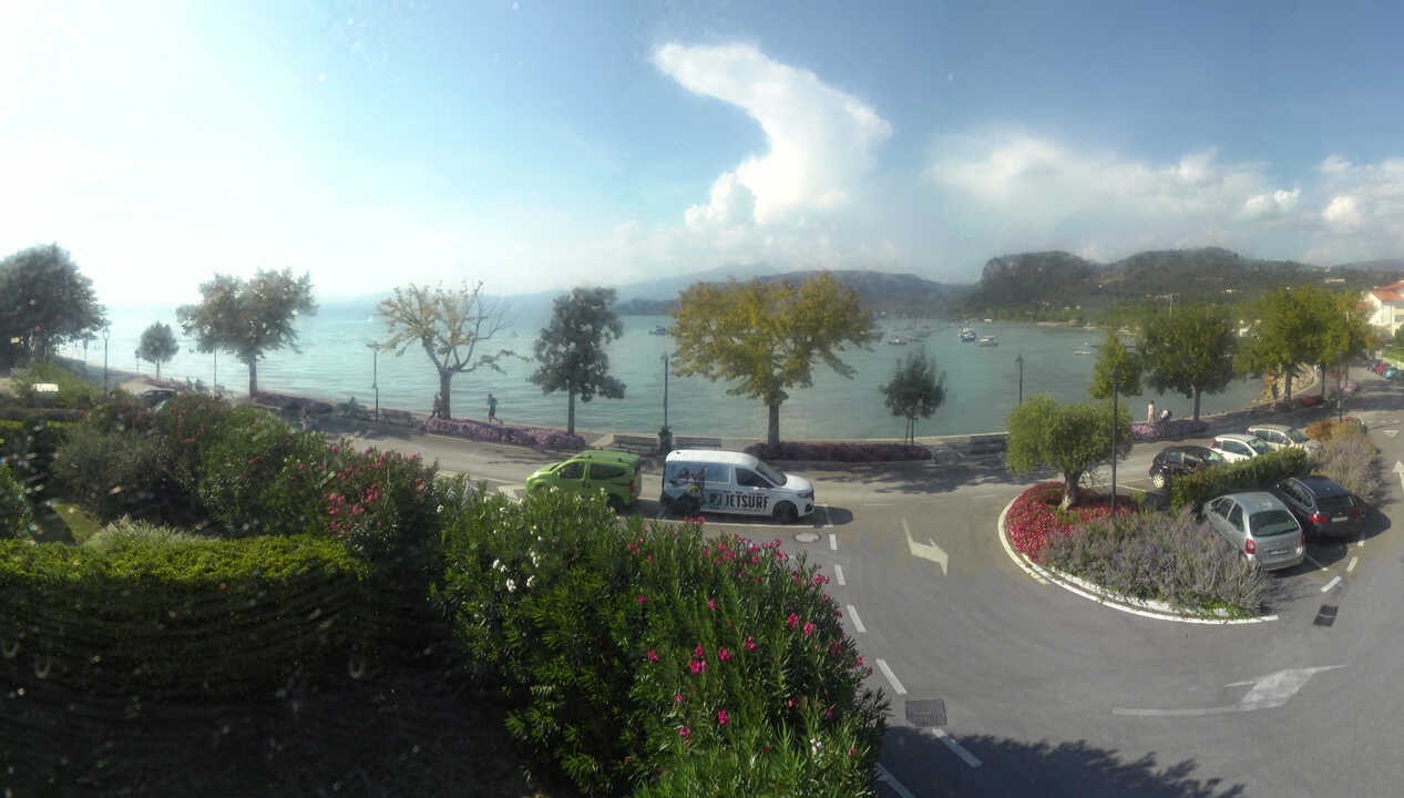 Archiv Foto Webcam Gardasee - Bardolino Punta Cornicello