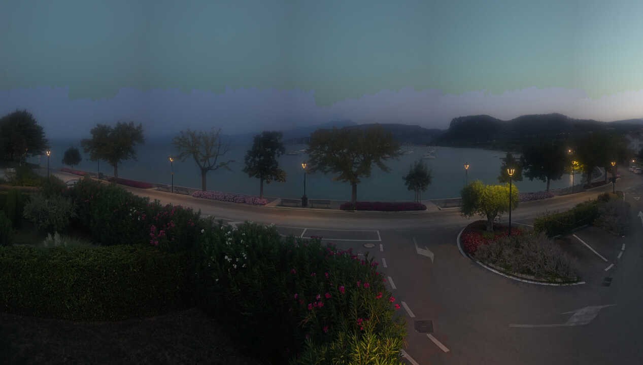 Archived image Webcam Lago di Garda - Bardolino Punta Cornicello