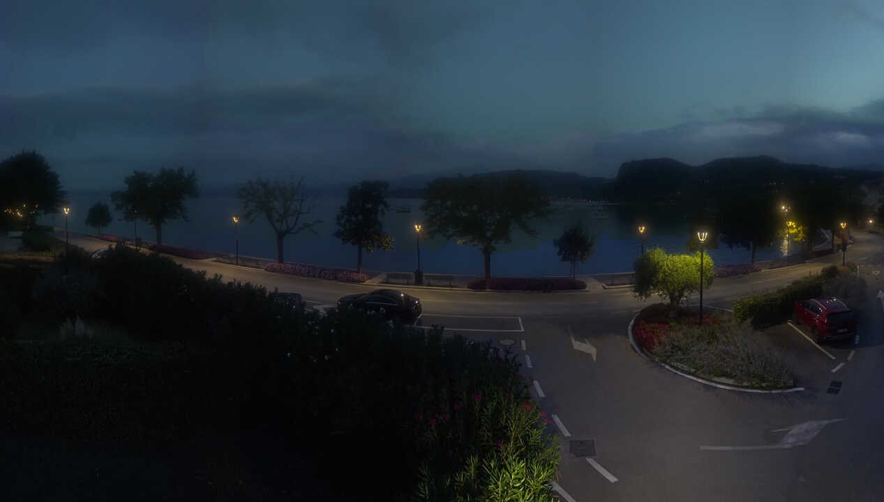 Archiv Foto Webcam Gardasee - Bardolino Punta Cornicello
