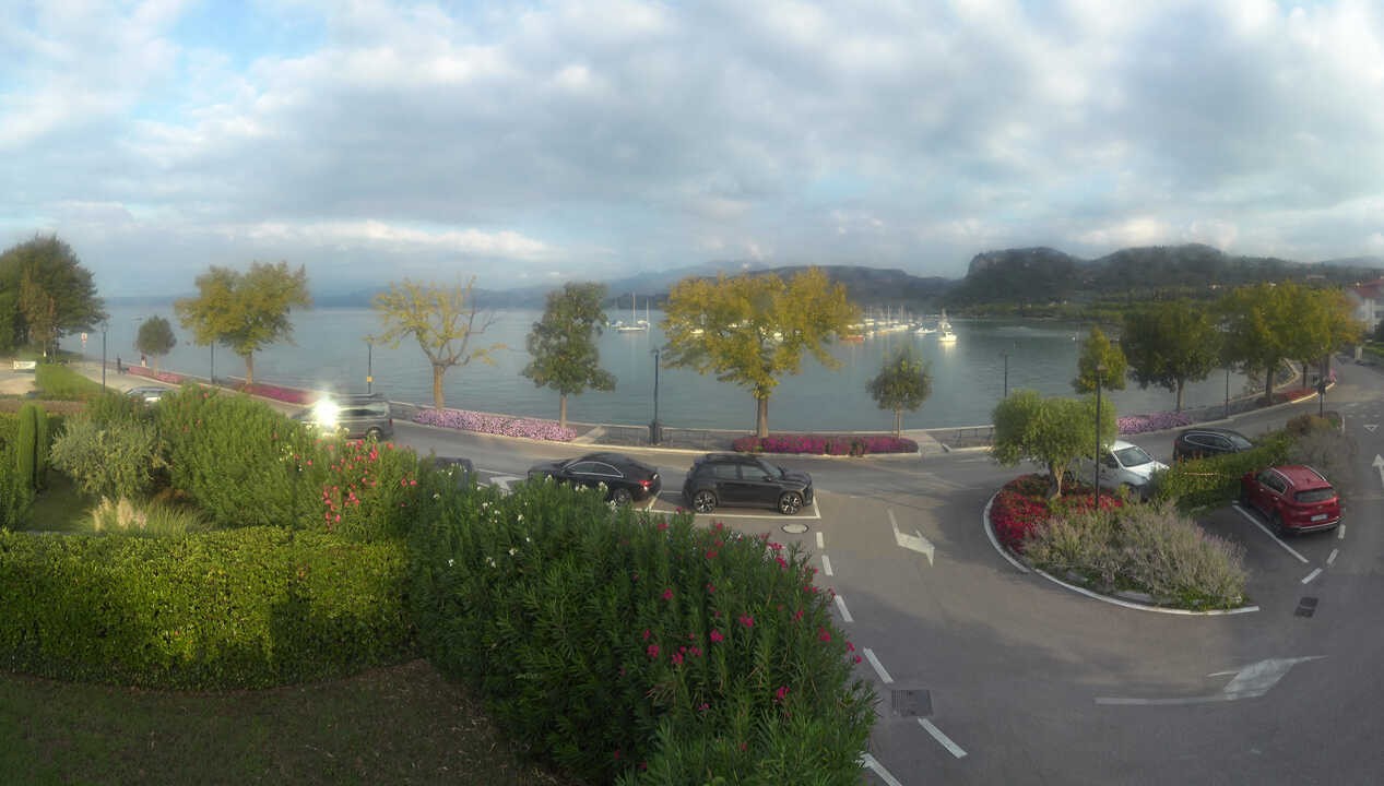 Archiv Foto Webcam Gardasee - Bardolino Punta Cornicello
