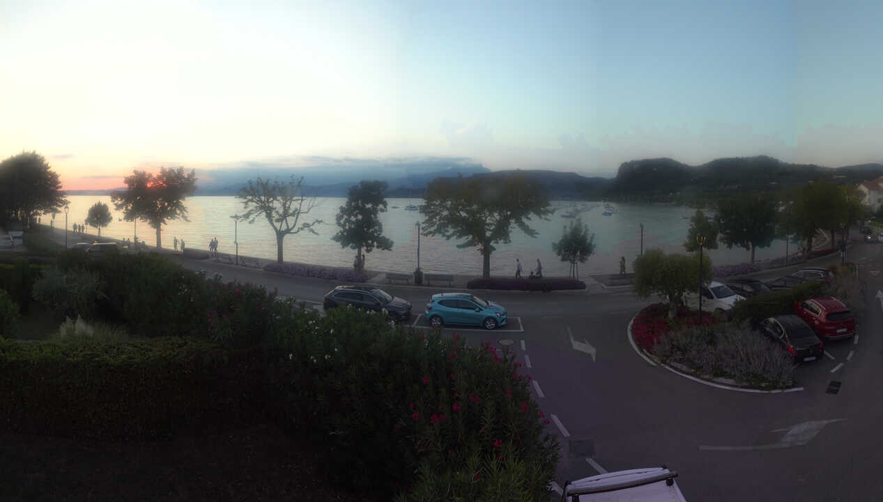 Archiv Foto Webcam Gardasee - Bardolino Punta Cornicello