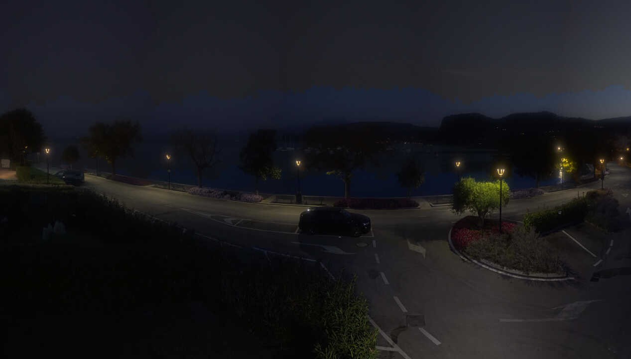 Archived image Webcam Lago di Garda - Bardolino Punta Cornicello