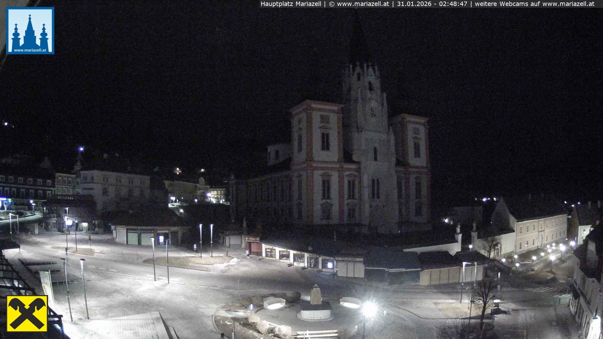 Archiv Foto Webcam Hauptplatz in Mariezell mit Basilika