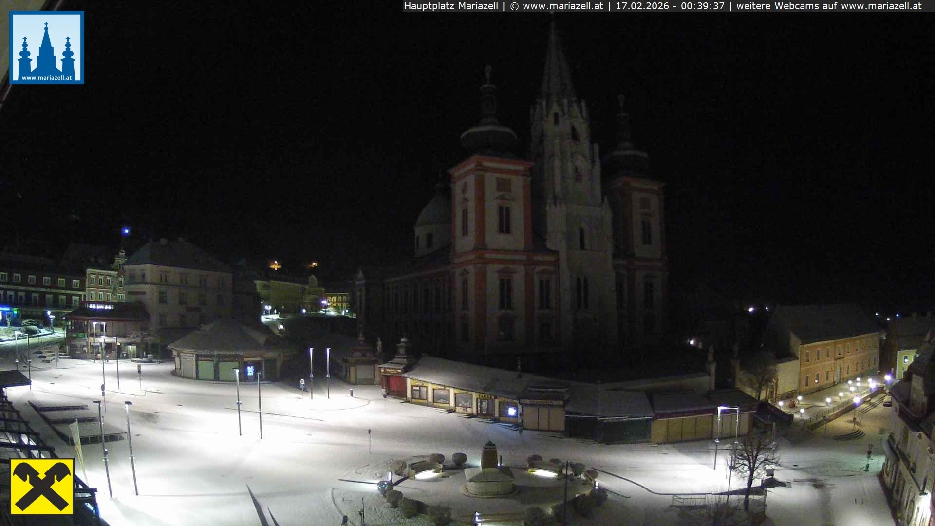Archiv Foto Webcam Hauptplatz in Mariezell mit Basilika