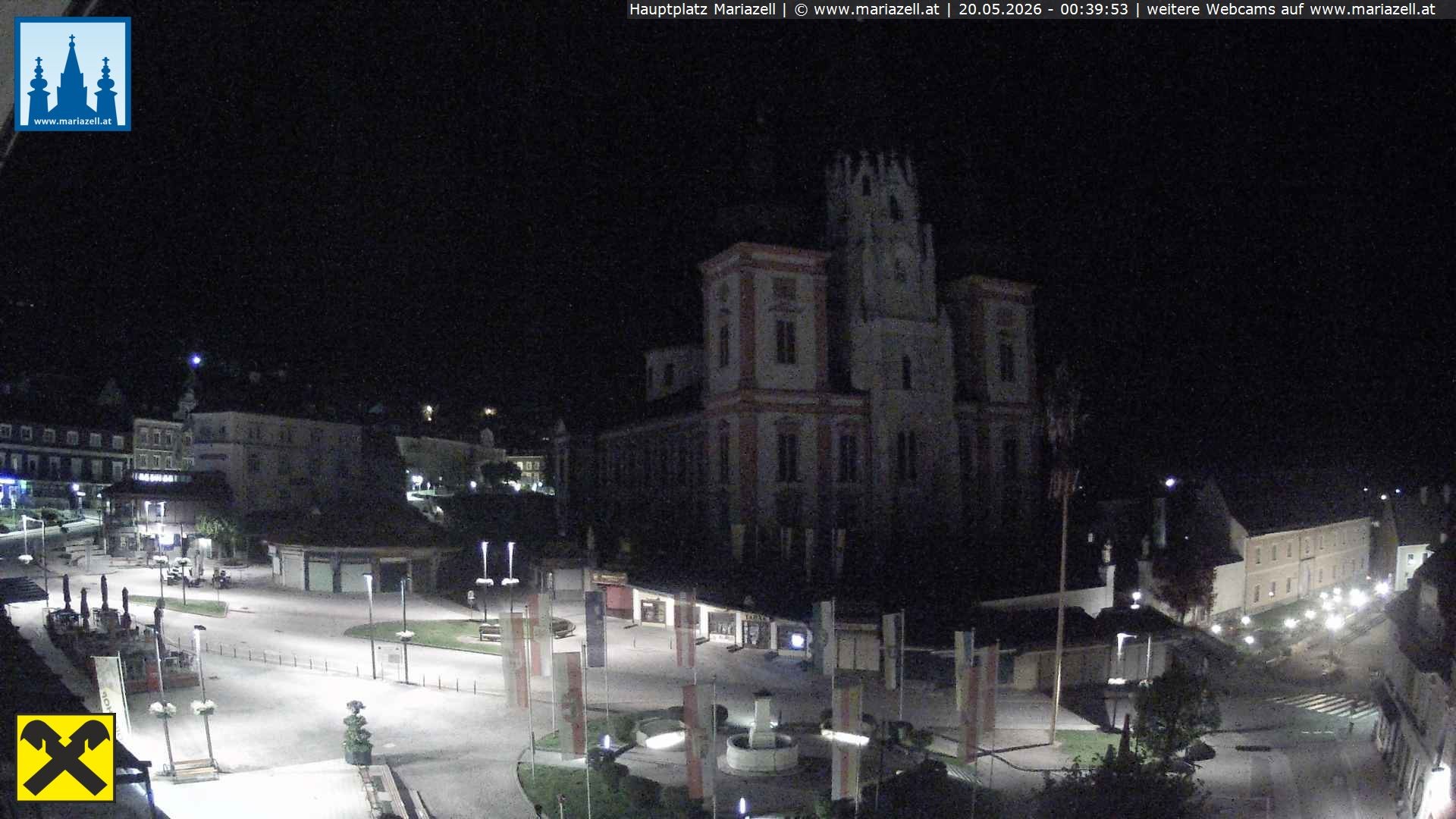 Archiv Foto Webcam Hauptplatz in Mariezell mit Basilika