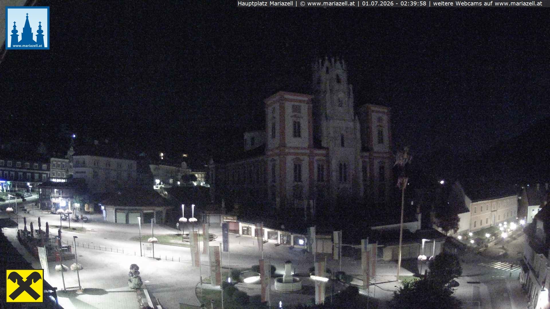 Archiv Foto Webcam Hauptplatz in Mariezell mit Basilika