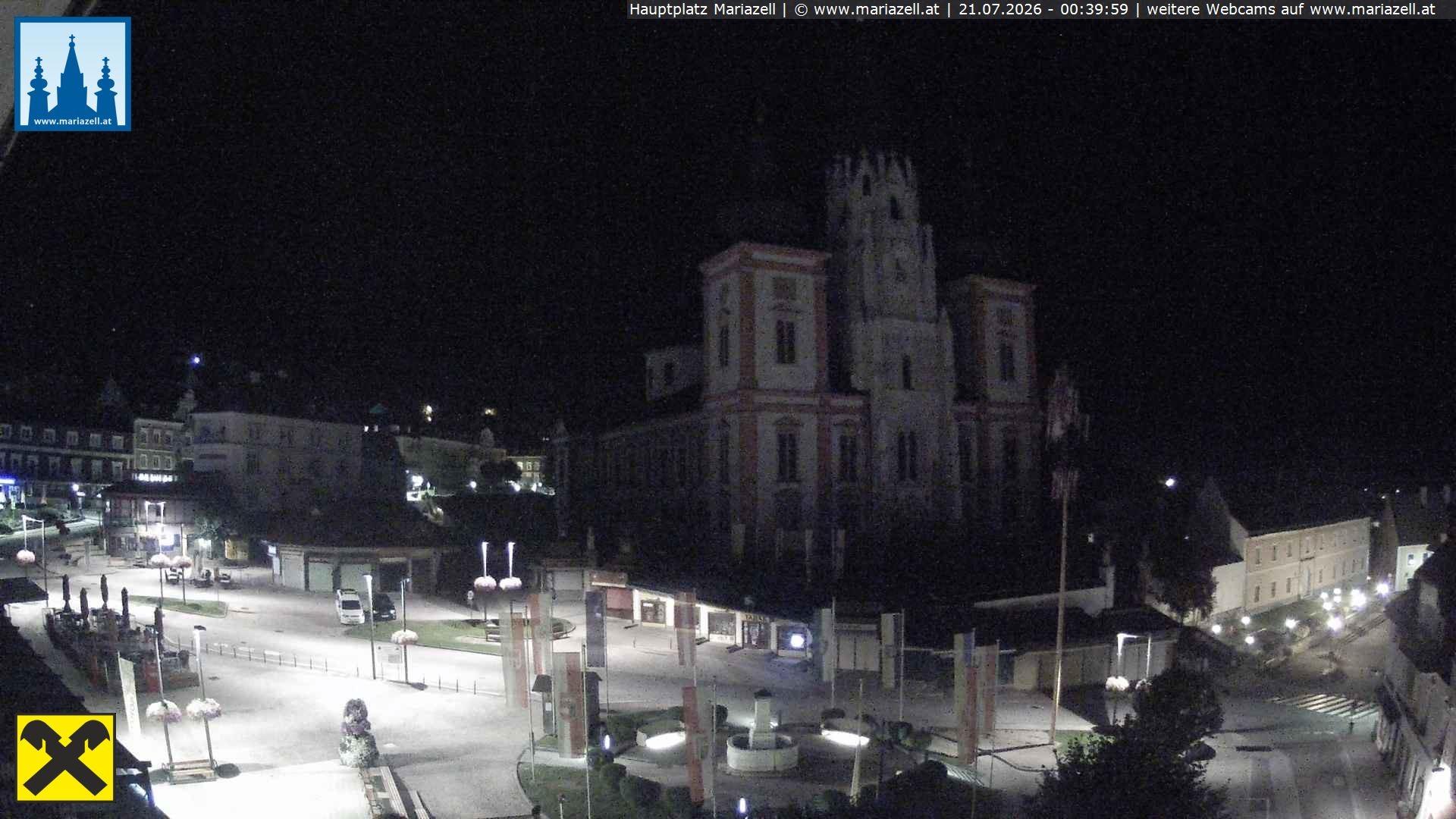 Archiv Foto Webcam Hauptplatz in Mariezell mit Basilika