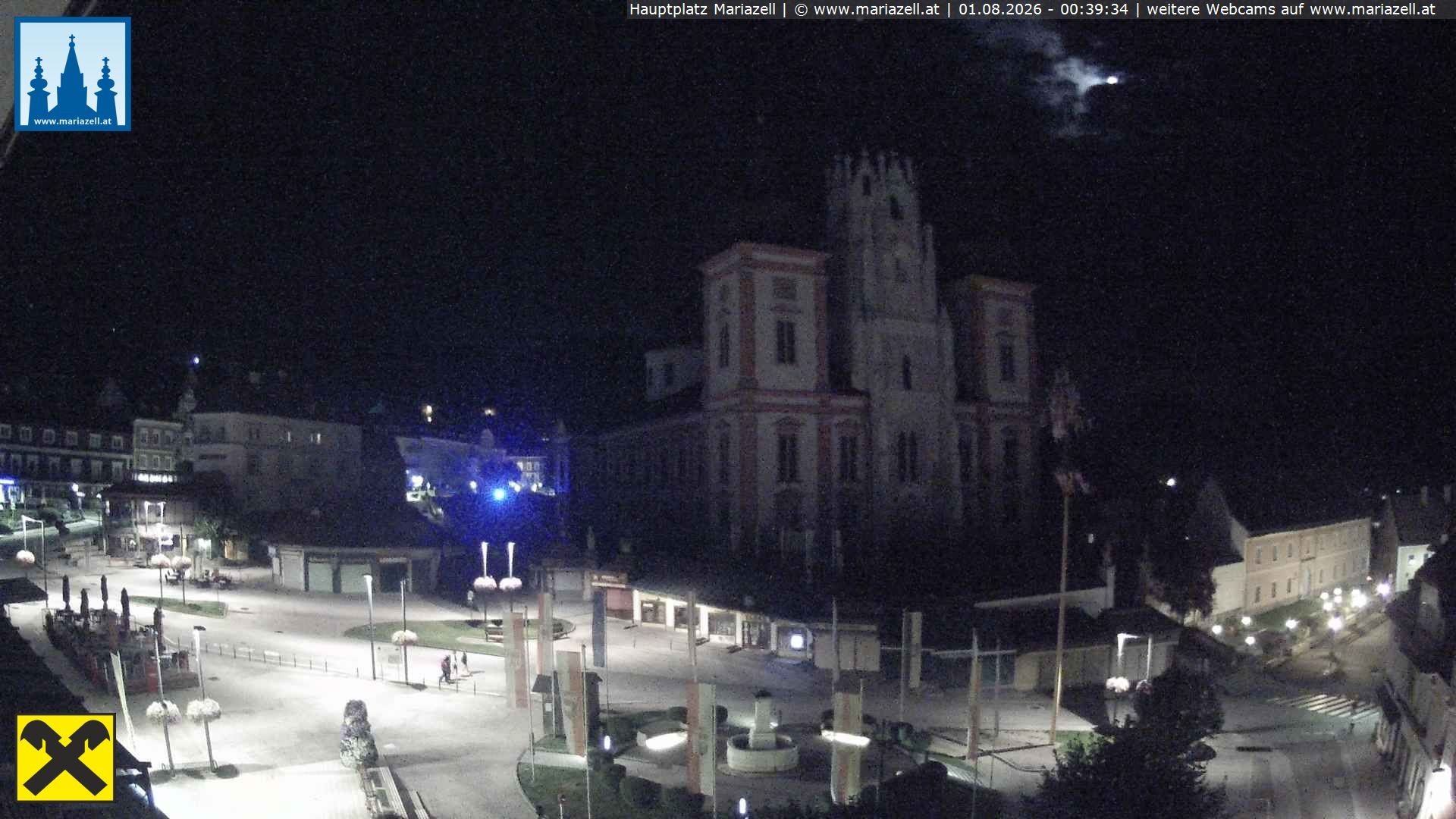Archiv Foto Webcam Hauptplatz in Mariezell mit Basilika
