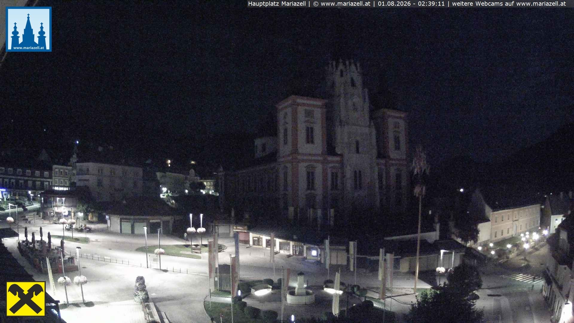 Archiv Foto Webcam Hauptplatz in Mariezell mit Basilika