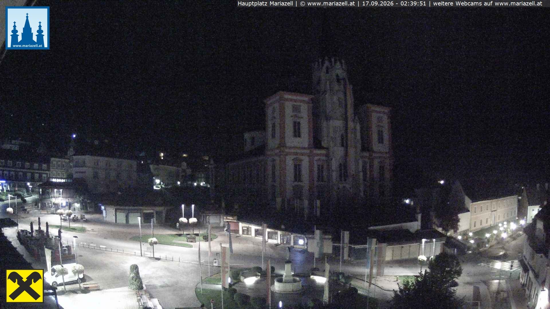 Archiv Foto Webcam Hauptplatz in Mariezell mit Basilika