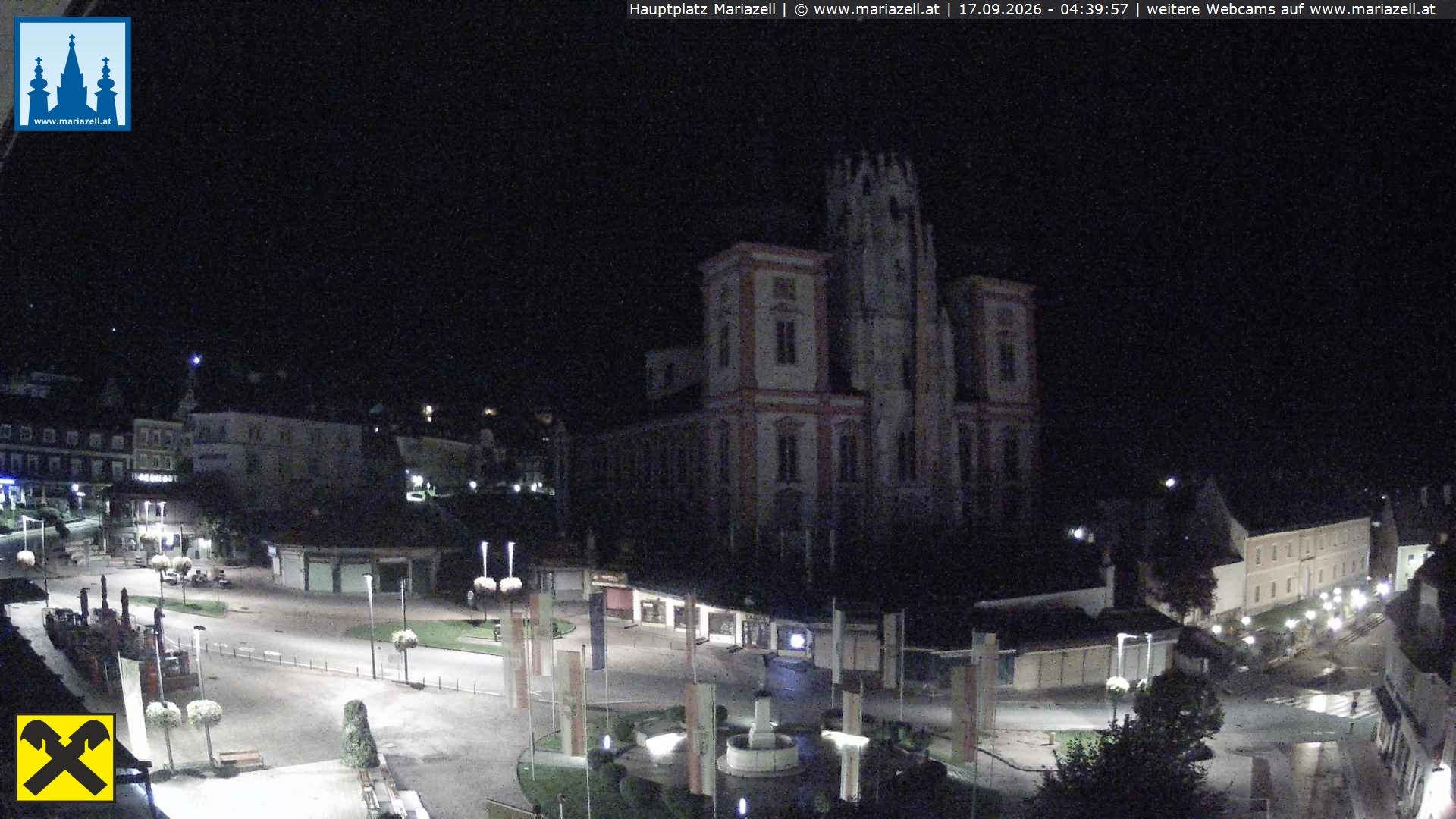 Archiv Foto Webcam Hauptplatz in Mariezell mit Basilika