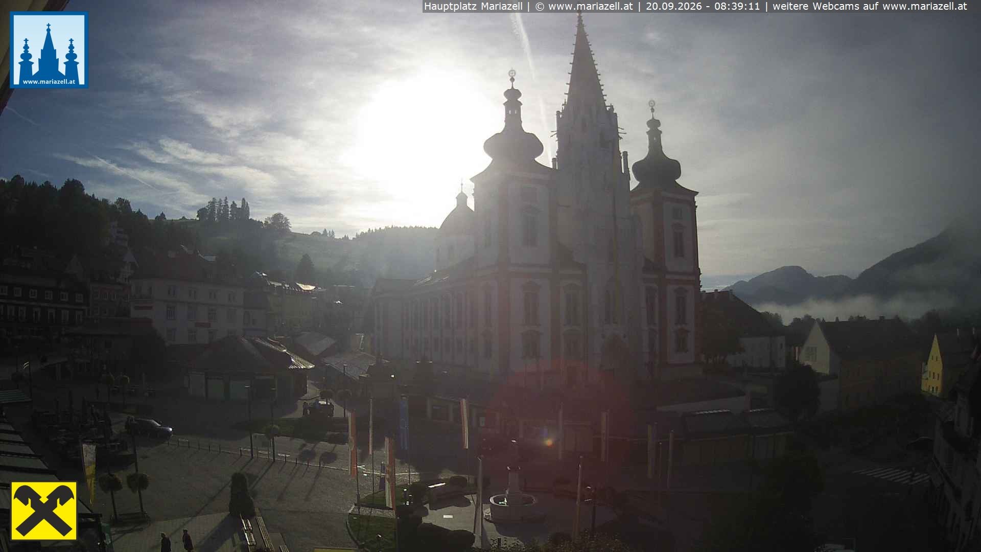 Archiv Foto Webcam Hauptplatz in Mariezell mit Basilika