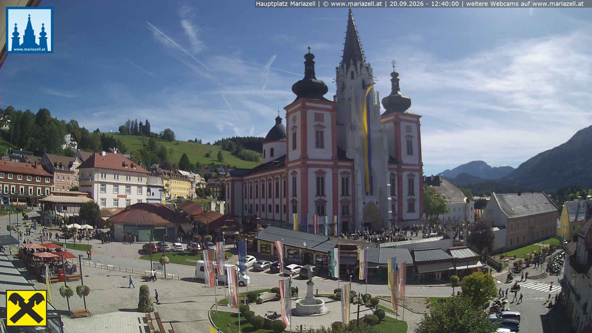 Archiv Foto Webcam Hauptplatz in Mariezell mit Basilika