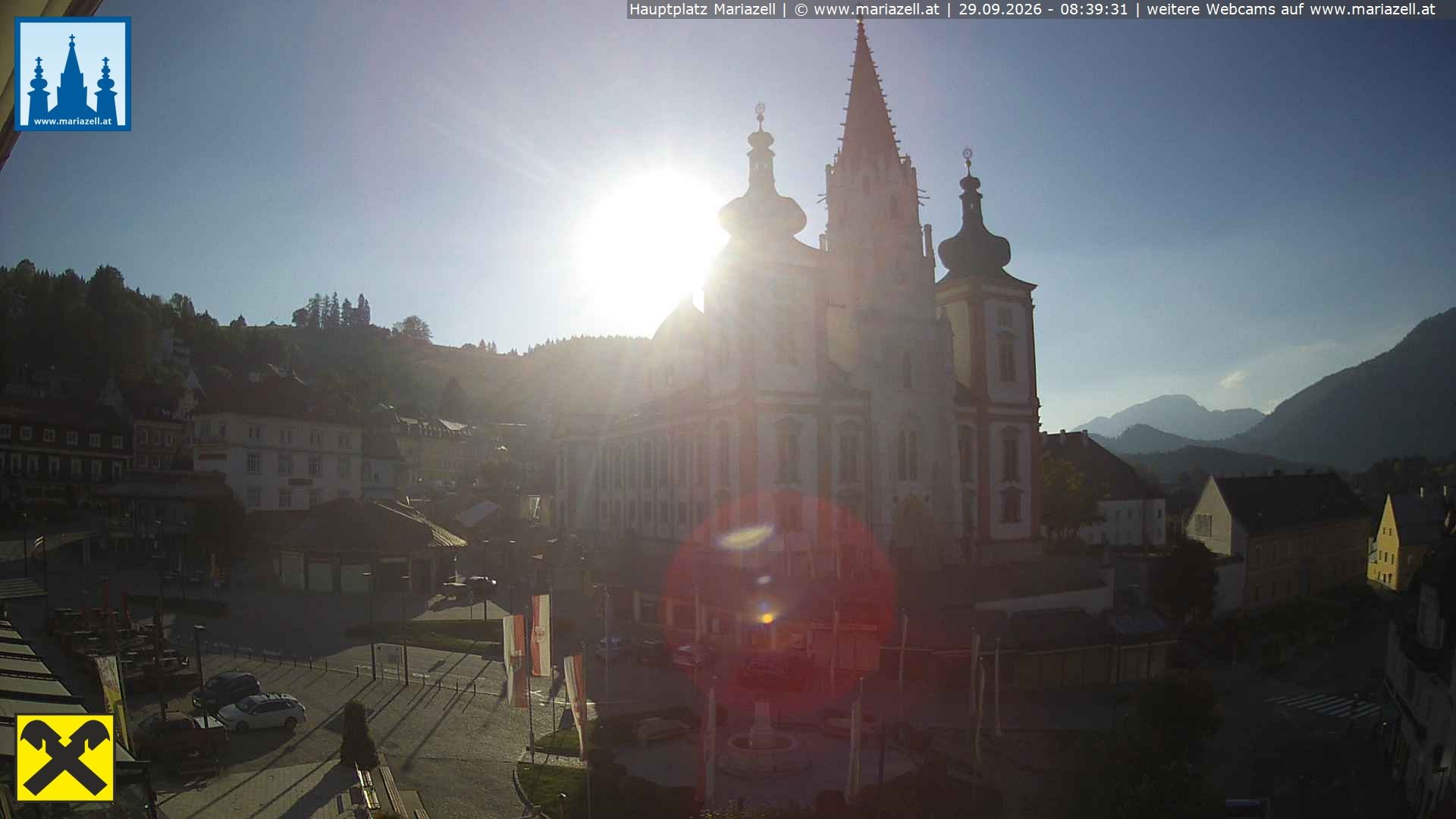 Archiv Foto Webcam Hauptplatz in Mariezell mit Basilika