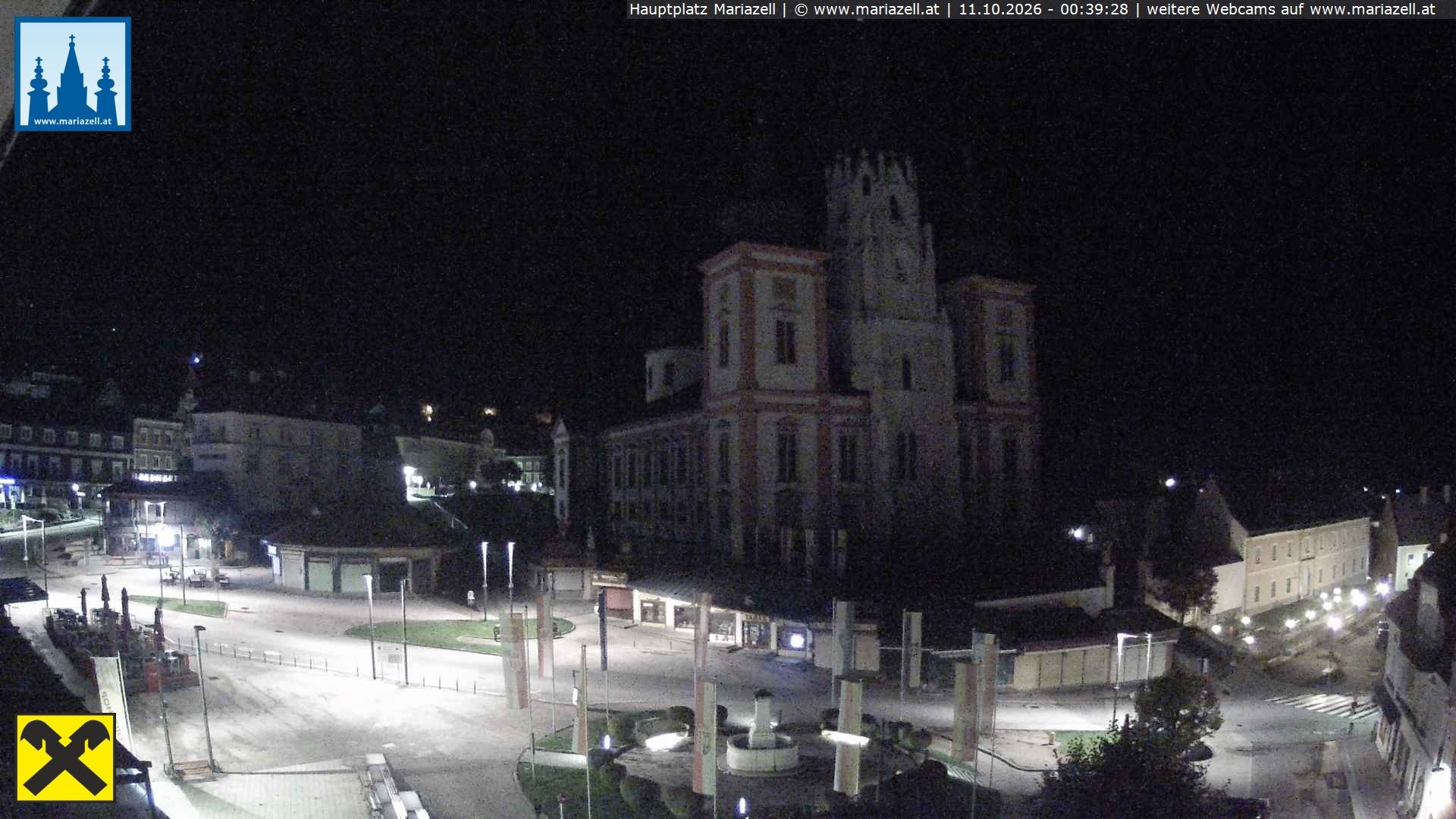 Archiv Foto Webcam Hauptplatz in Mariezell mit Basilika