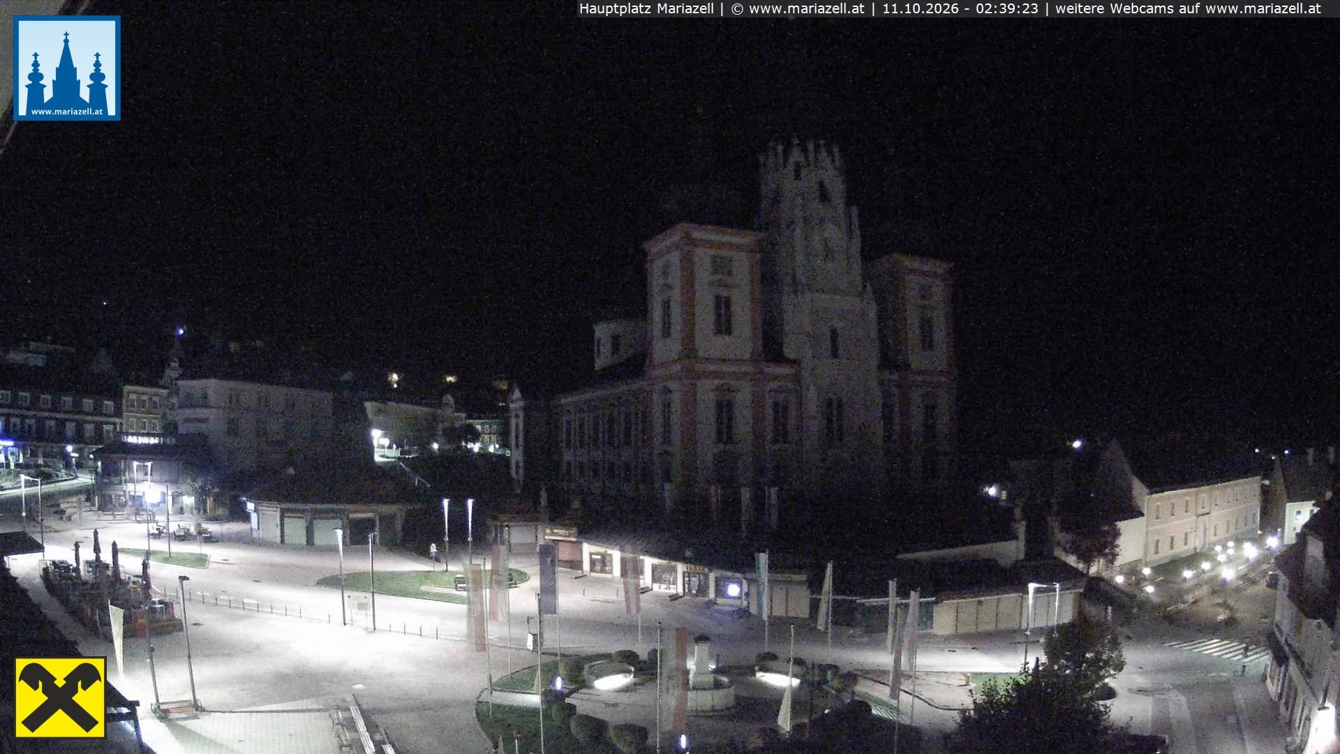 Archiv Foto Webcam Hauptplatz in Mariezell mit Basilika