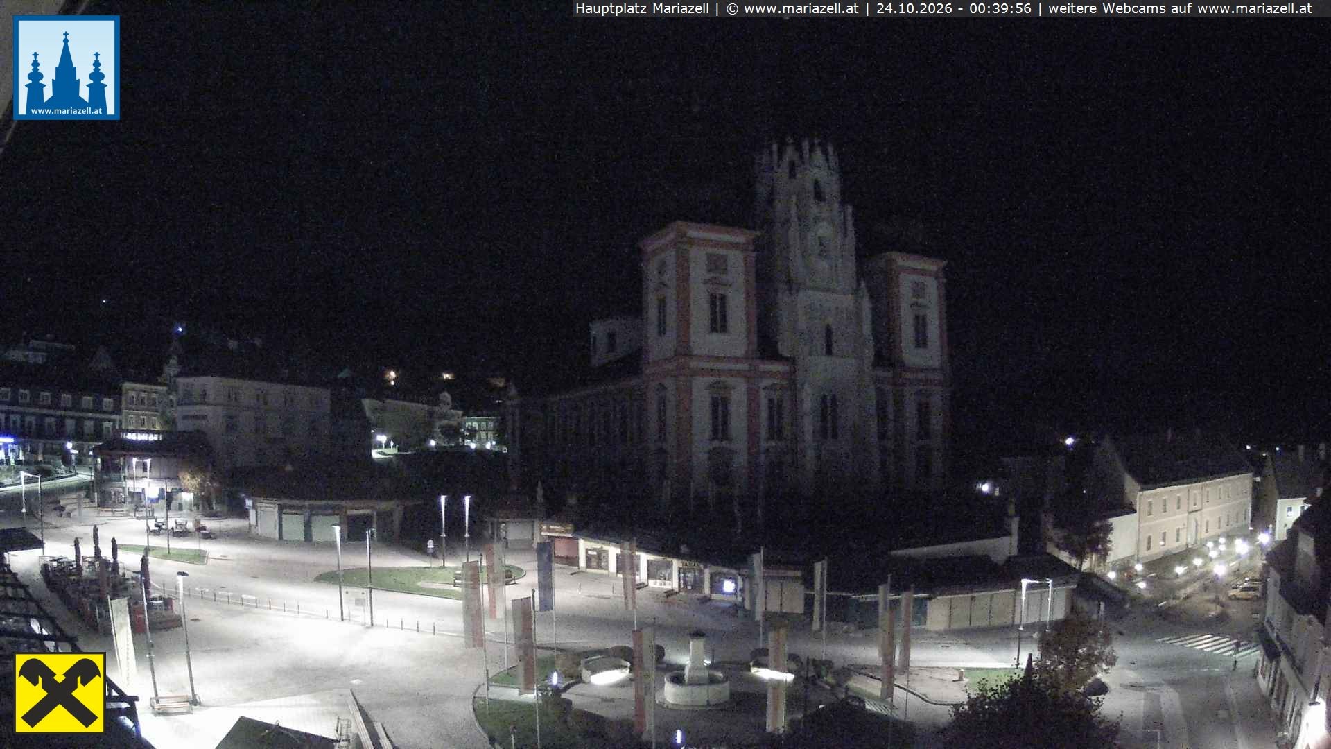 Archiv Foto Webcam Hauptplatz in Mariezell mit Basilika