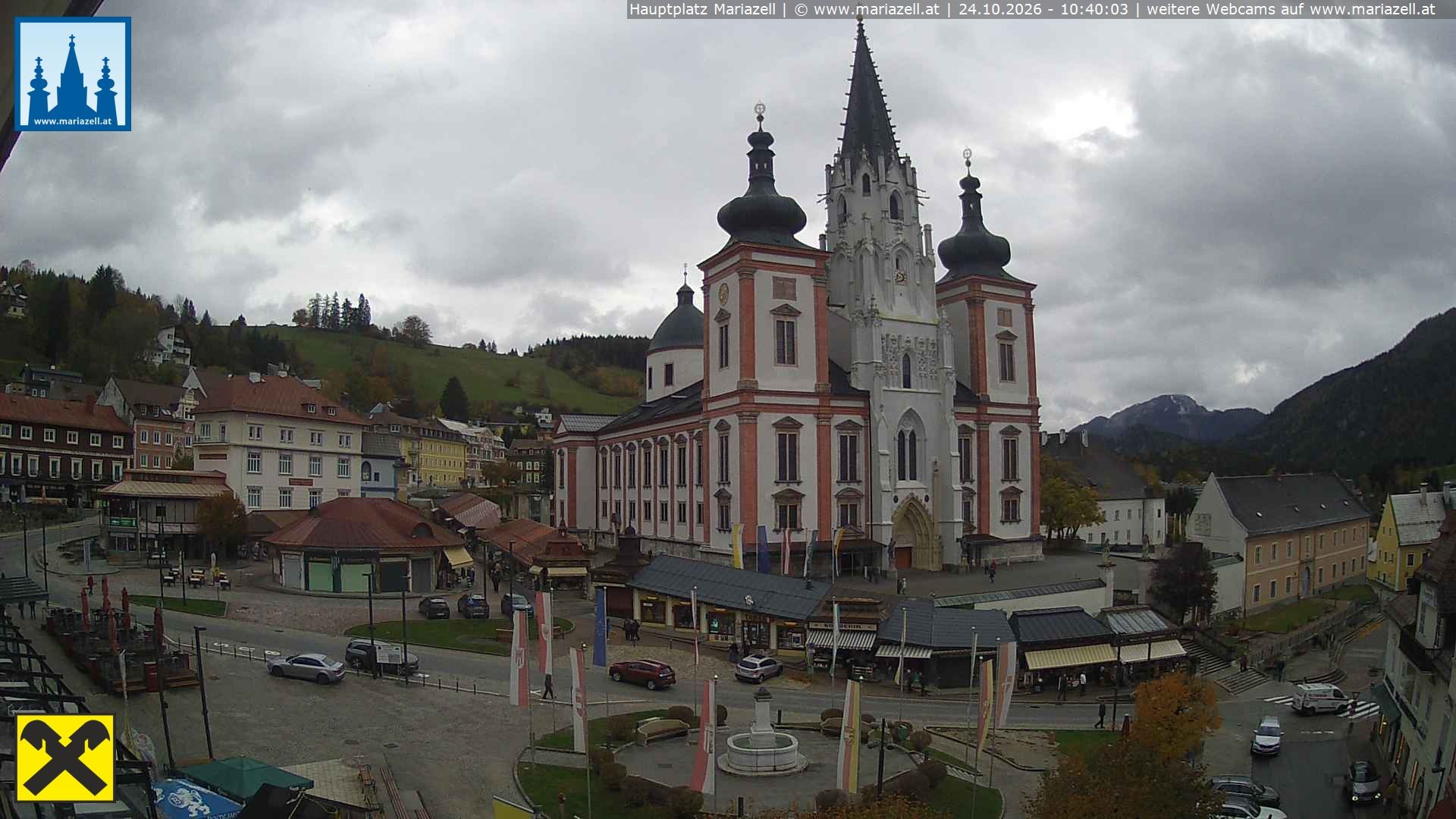 Archiv Foto Webcam Hauptplatz in Mariezell mit Basilika
