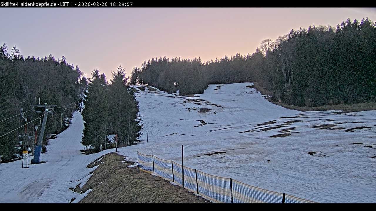 Archived image Webcam Haldenköpfle mountain - Lift 1