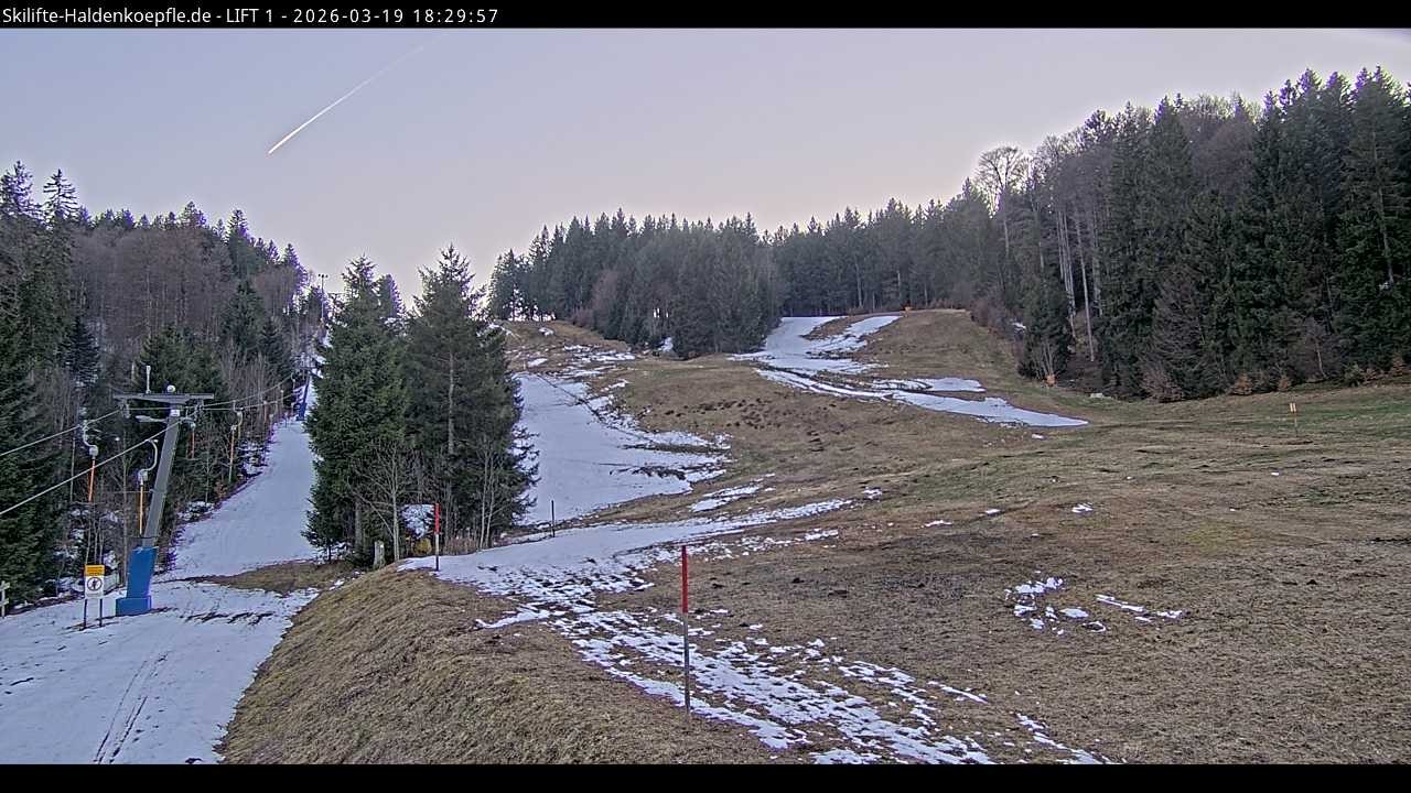 Archiv Foto Webcam Haldenköpfle - Blick auf Lift1