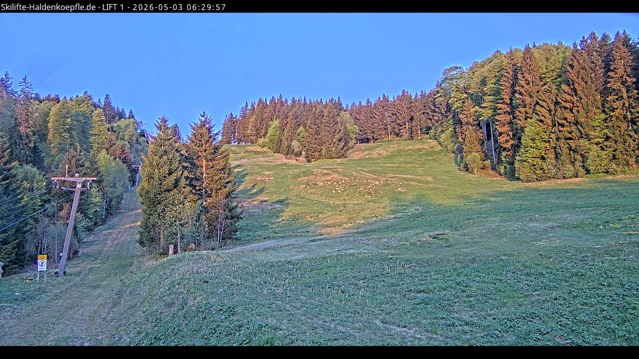 Archived image Webcam Haldenköpfle mountain - Lift 1