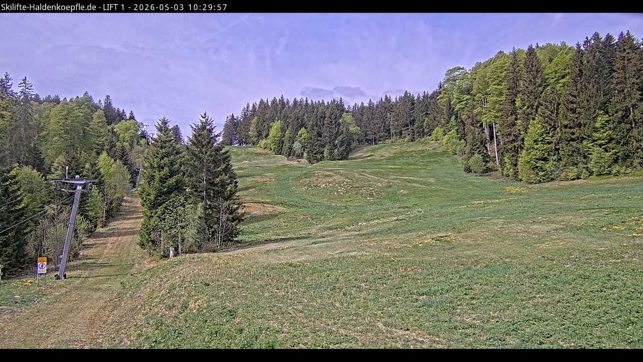 Archived image Webcam Haldenköpfle mountain - Lift 1