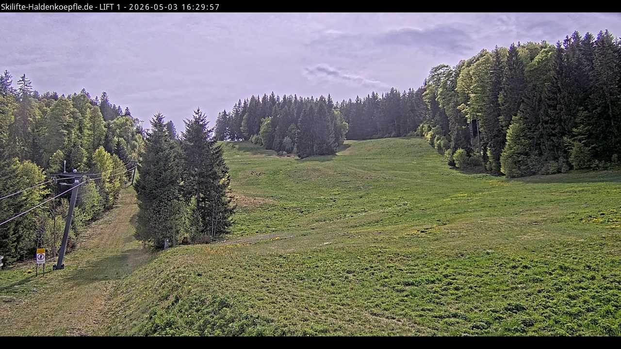 Archived image Webcam Haldenköpfle mountain - Lift 1