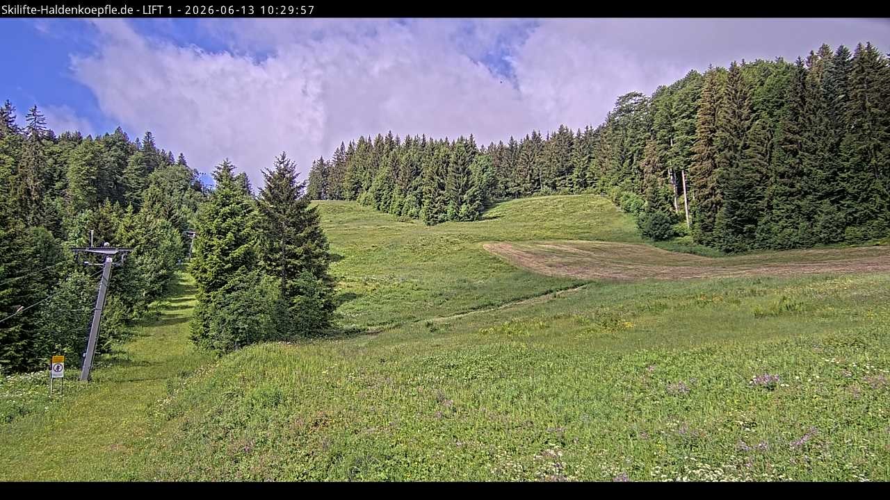 Archived image Webcam Haldenköpfle mountain - Lift 1