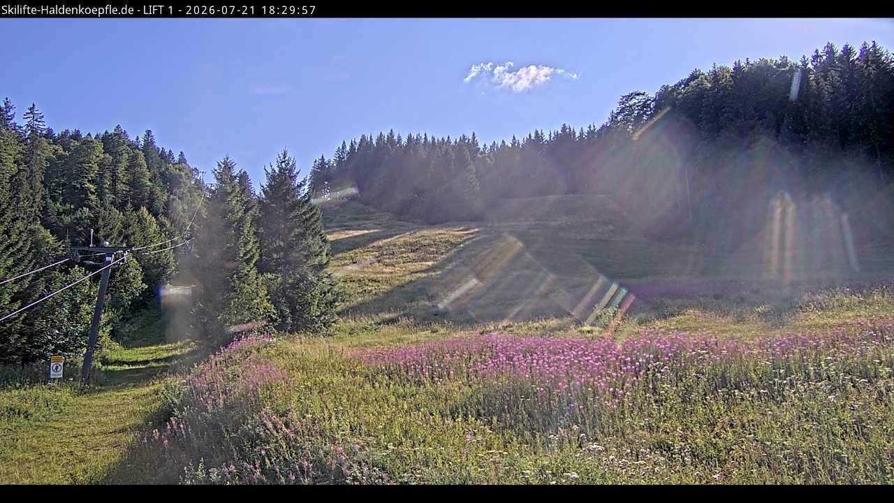 Archiv Foto Webcam Haldenköpfle - Blick auf Lift1