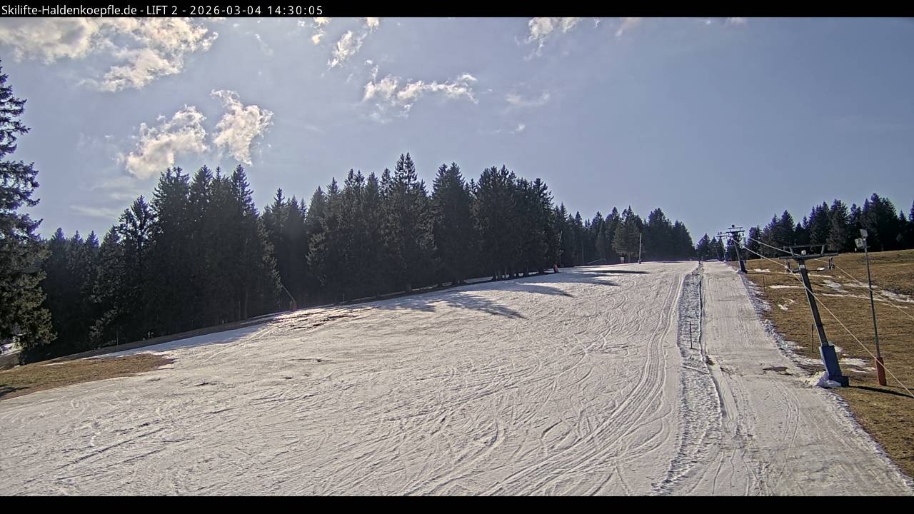 Archiv Foto Webcam Haldenköpfle - Blick zu Lift 2